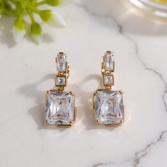 Dazzling Yellow Gold & Big Stone Huggie Earrings – Luxury Hanging Imitation Jewelry